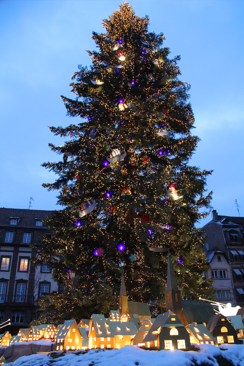 Marche-de-Noel_Alsace
